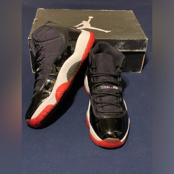 Nike Air Jordan 11 Xl Retro Bred 2012 Size 13 Black Red White - Picture 9 of 16